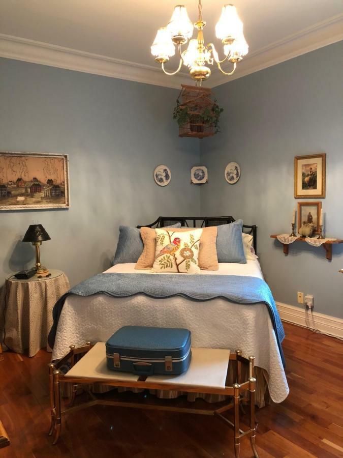 Clydesdale House Bed and Breakfast Barrie Exterior foto